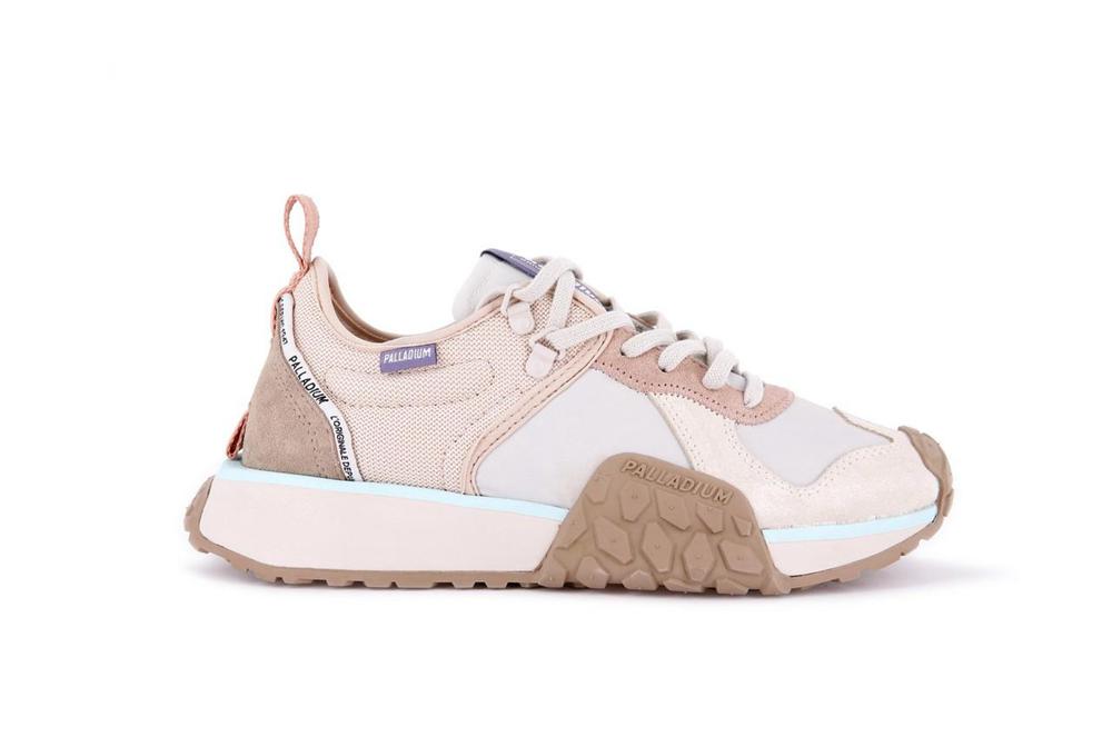 Ivory Cream / Moonbean Coral Palladium TROOP RUNNER Kids\' Low Top Sneakers  Israel |  94613-JBLT